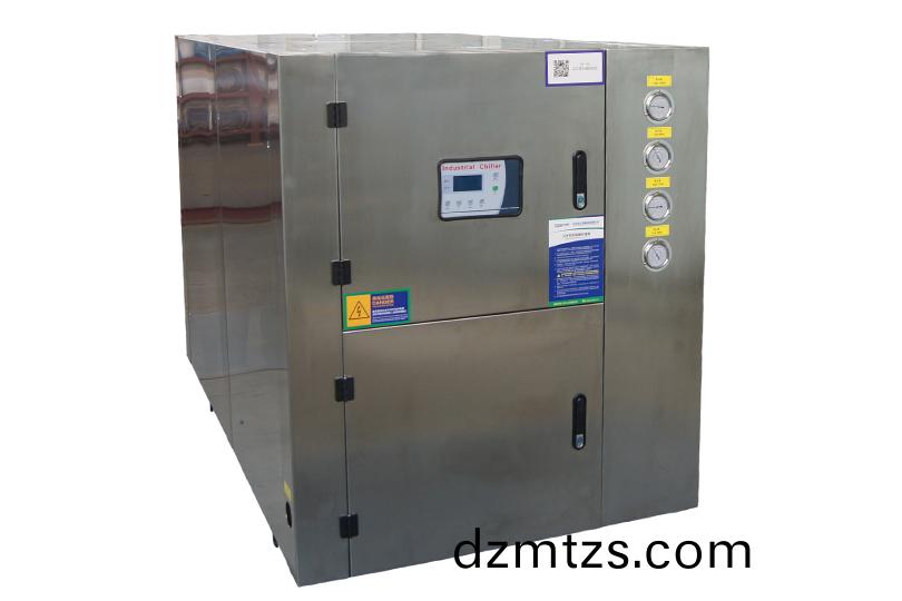不鏽鋼(gang)/低(di)溫(wen)水冷(leng)箱式冷水機組