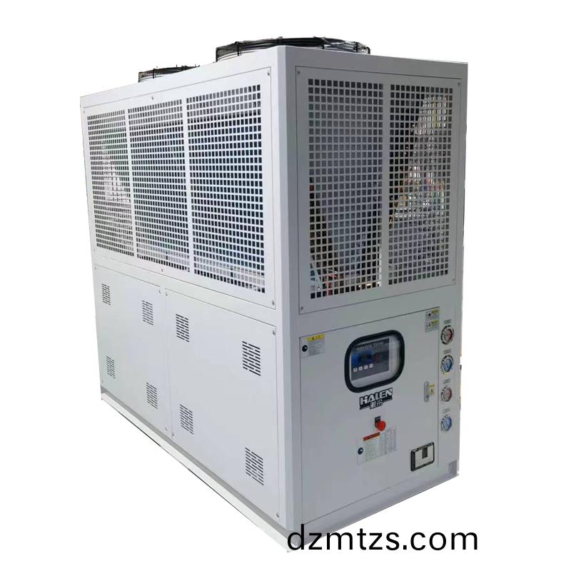 低(di)溫風冷(leng)箱(xiang)式(shi)冷(leng)水機(ji)組(zu)-5℃